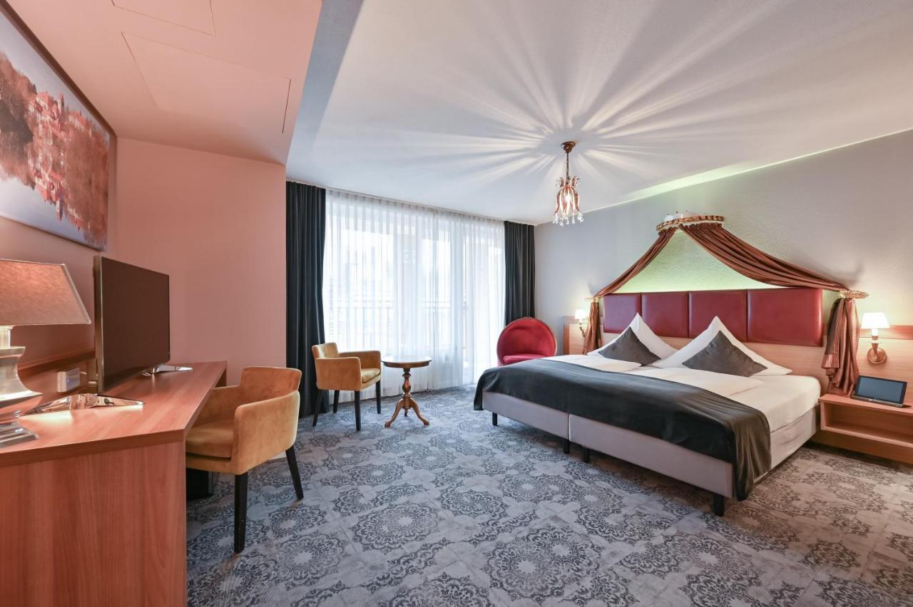 Sonne Hotel